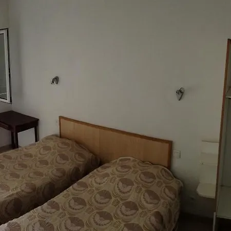 Hotel Du Loup