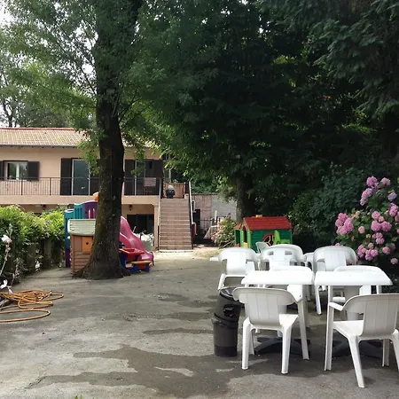 Hotel Du Loup *